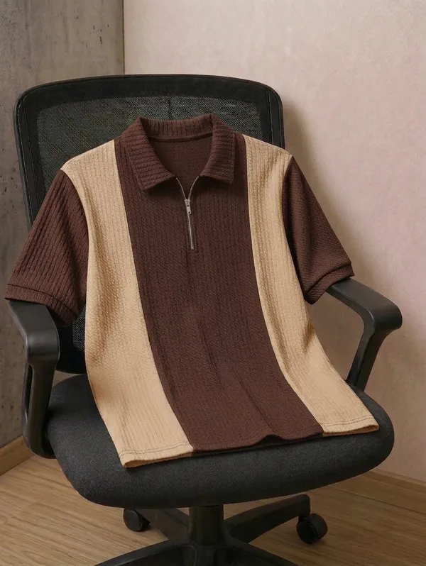 Karara_Cotton_Blend_Half_._Sleeve_Half_Zipper_Tshirt