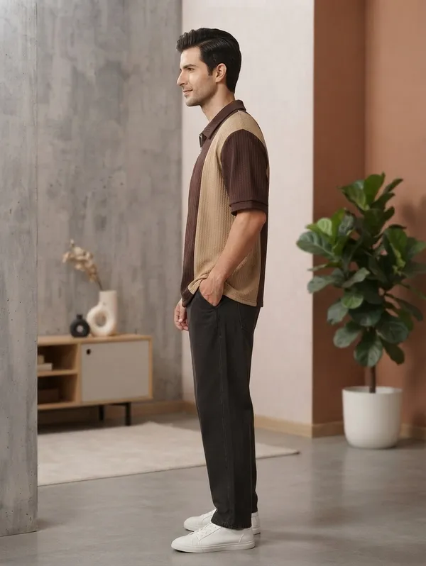 Karara_Cotton_Blend_Half_Sleeve_Half_Zipper_Tshirt