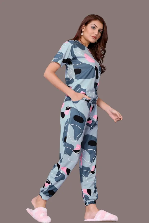 Grey_And_Black_Premium_And_Elegant_Polyester_Night_Suit_Set_For_Women