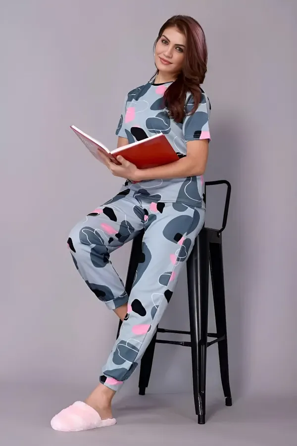 Grey_And_Black_Premium_And_Elegant_Polyester_Night_Suit_Set_For_Women