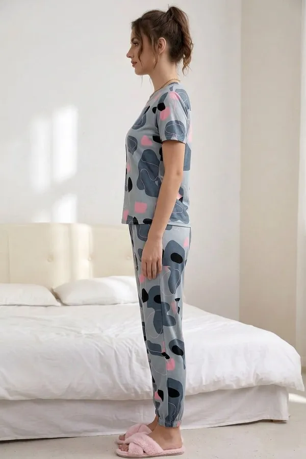 Grey_Premium_And_Elegant_Polyester_Top_And_Pyjama_Set_For_Women