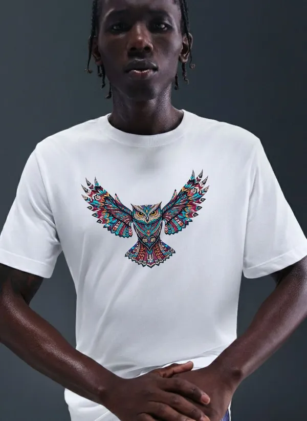 White_Premium_And_Elegant_Polyester_T-Shirt_For_Men