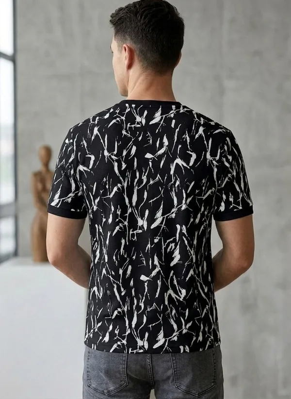 Black_And_White_Premium_And_Elegant_Polyester_T-Shirt_For_Men_Pack_Of_2