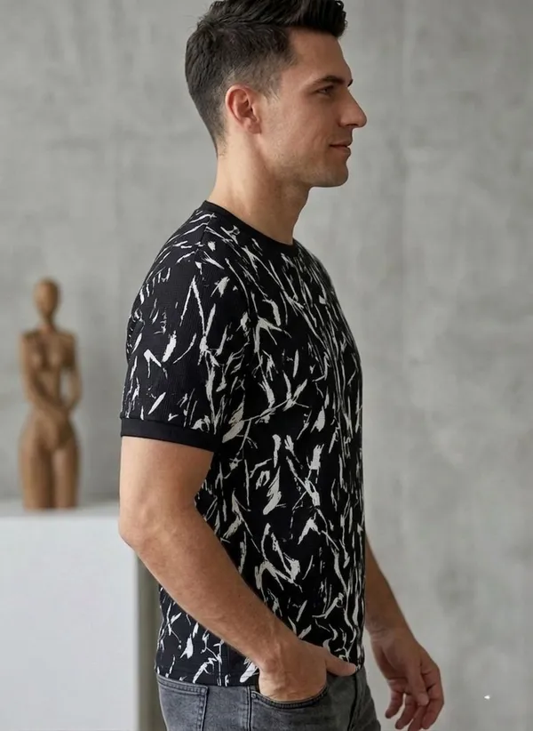Black_And_White_Premium_And_Elegant_Polyester_T-Shirt_For_Men_Pack_Of_2