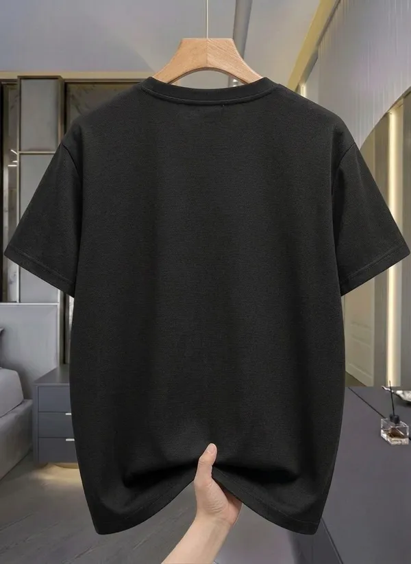 Black_Premium_And_Elegant_Polyester_T-Shirt_For_Men