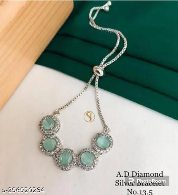 Elite_Glittering_Women_Bracelet