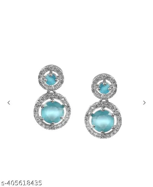 Silver_Unique_Earrings_Studs_With_Maangtika