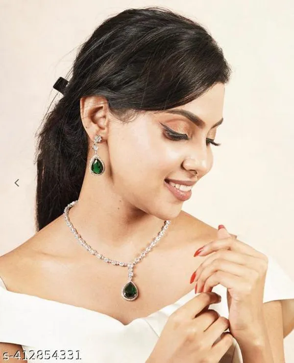 Women_S_Stone_Work_Neckless_Set