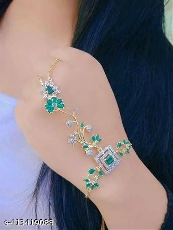 Women_Gold_Alloy_Metal_Charm_Bracelet_Hand_Pol
