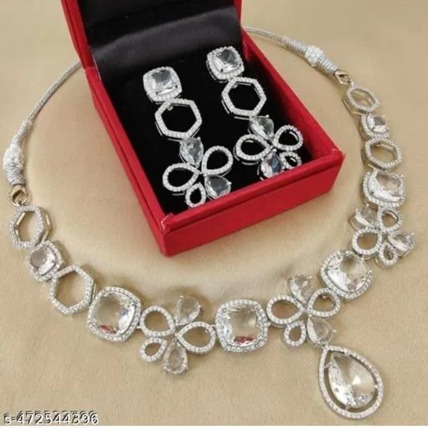 Women_S_Princess_Unique_Jewellery_Sets_With_Tikka