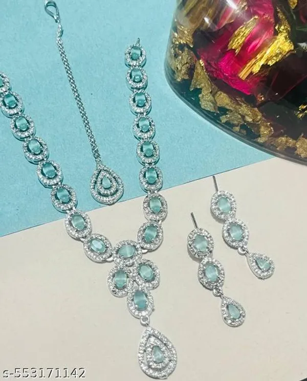 Women_S_Princess_Unique_Jewellery_Sets_With_Tikka