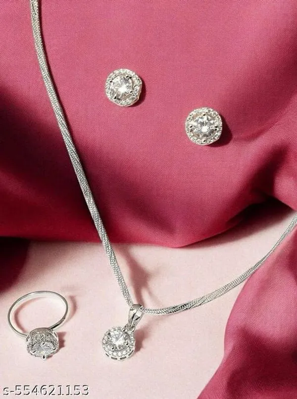 New_Shimmering_Fancy_Pendants_Lockets_With_Ring