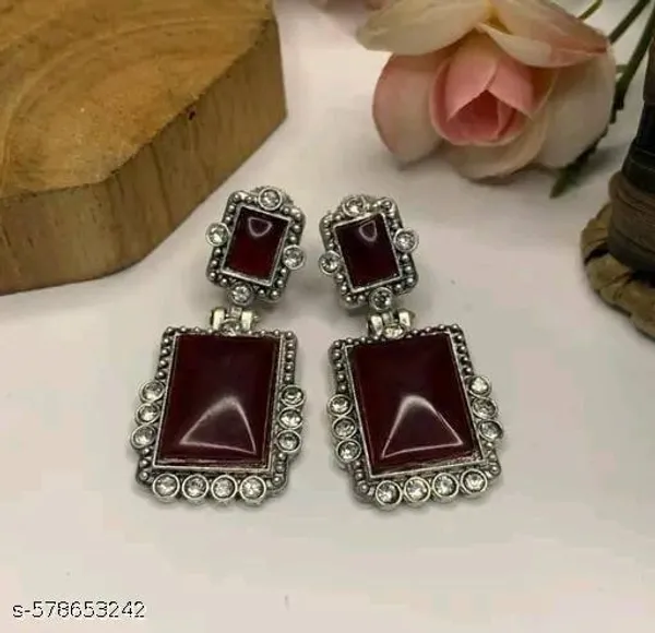 Stylish_Ethnic_Oxidised_Earrings_With_Pearl_Floral_Motifs