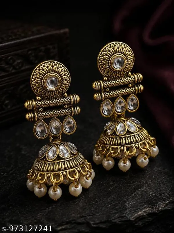 Traditional_Kundan_Pearl_Earrings_Party_Wear_Jewellery_Matte_Polish