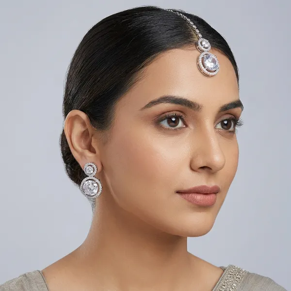 Silver_Unique_Earrings_Studs_With_Maangtika