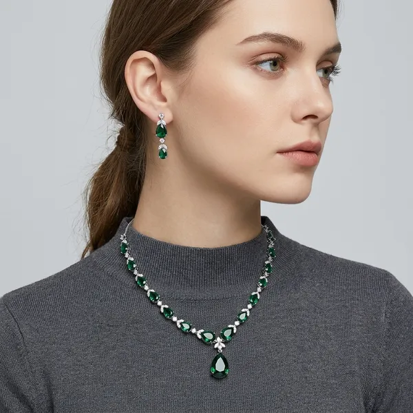 New_Twinkling_Chunky_Neckless