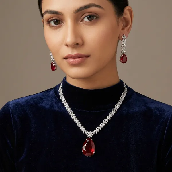 New_Twinkling_Chunky_Neckless