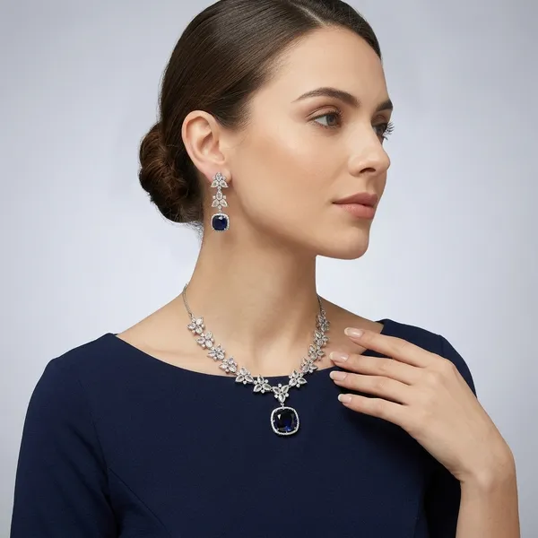 New_Twinkling_Chunky_Neckless