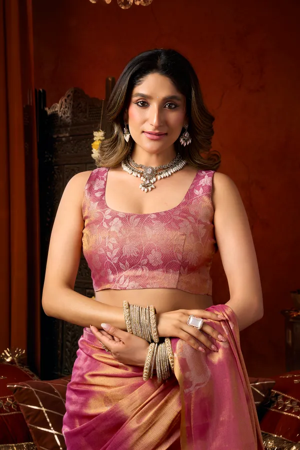 Gold_Heavy_Tissue_Cow_Butta_Tassel_Saree_For_Women