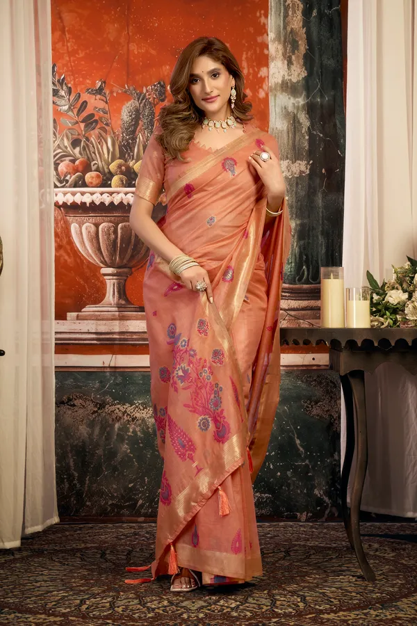 Pink_Pure_Cotton_Zari_Border_Tassel_Saree_For_Women