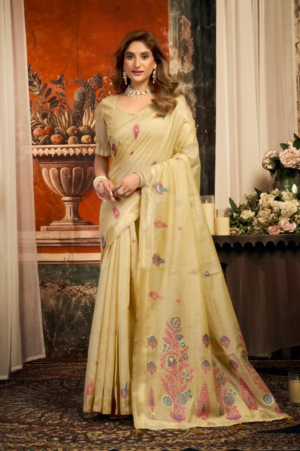 Cream_Pure_Cotton_Zari_Border_Saree_With_Fancy_Tassels_For_Women