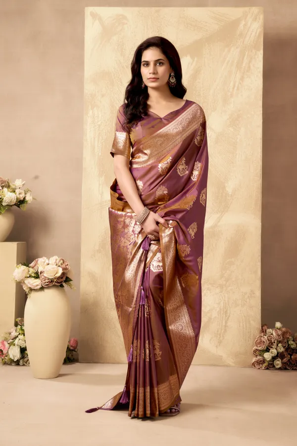 Gold_Rich_Pallu_Silk_Saree_With_Zhallar_For_Women