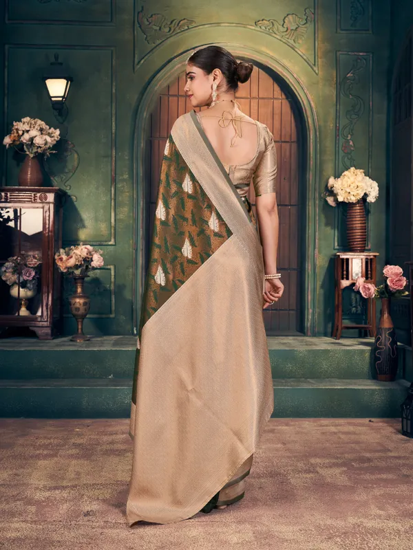 Cream_Zari_Silk_Zhallar_Saree_For_Women