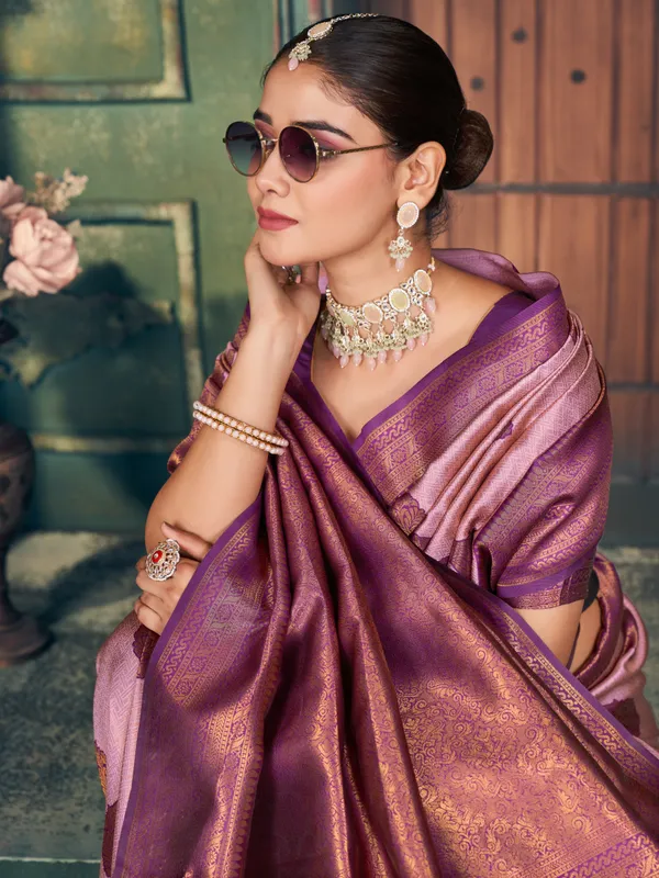 Purple_Zari_Silk_Zhallar_Saree_For_Women