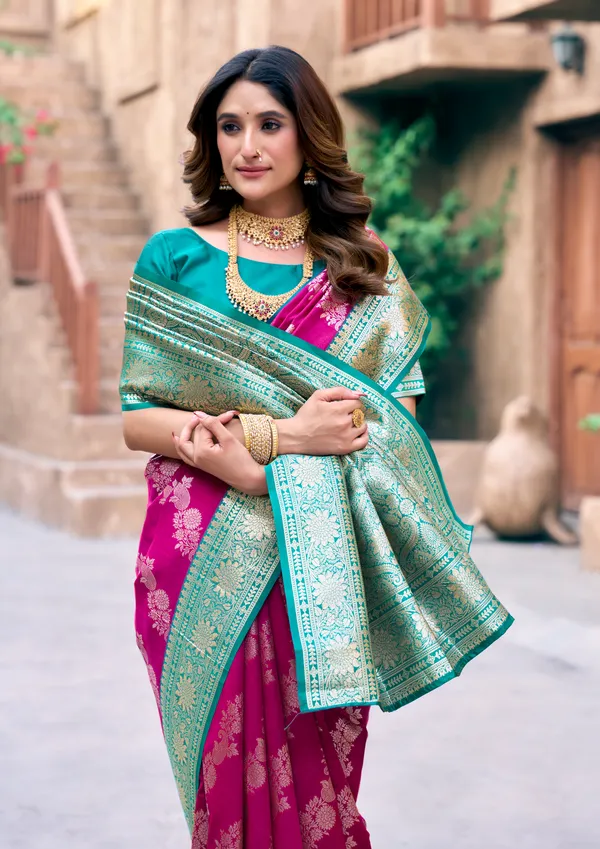 Multicolor_Silk_Zhallar_Saree_For_Women