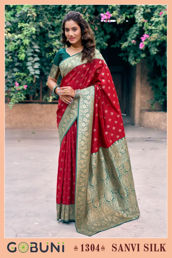 Multicolor_Silk_Saree_With_Zhallar_For_Women