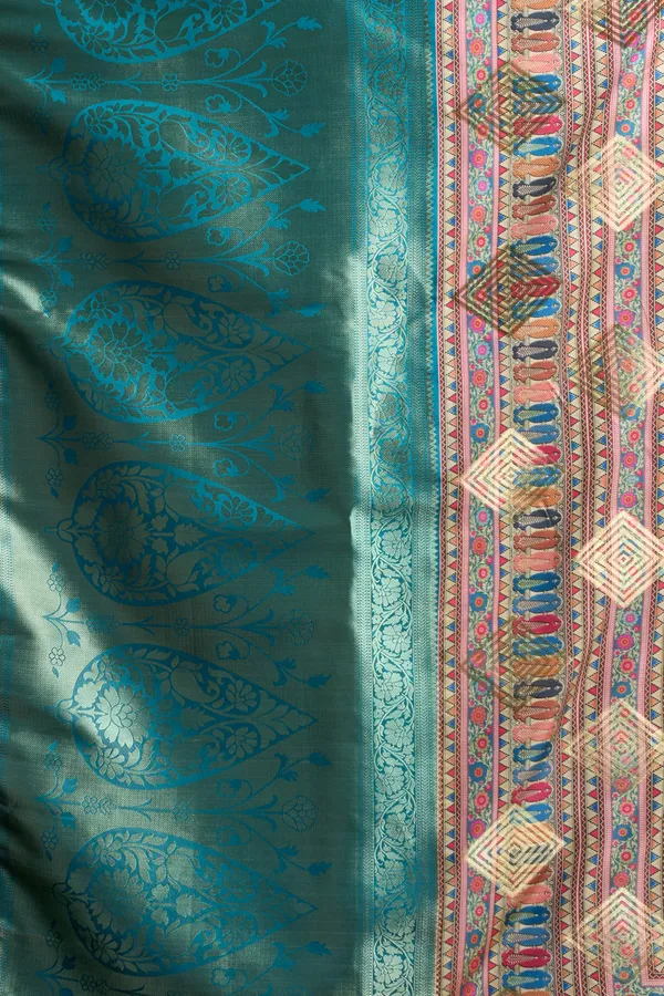 Multi_Digital_Cluster_Print_Banarasi_Border_Tassel_Saree_For_Women