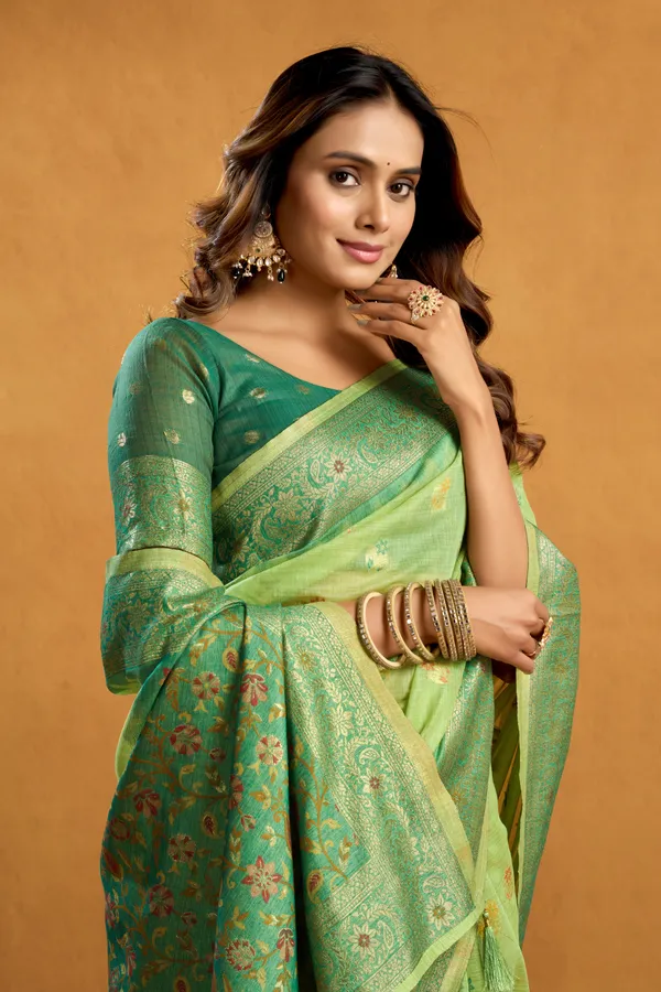 Green_Spun_Cotton_Zari_Jhallar_Rich_Pallu_Saree_For_Women