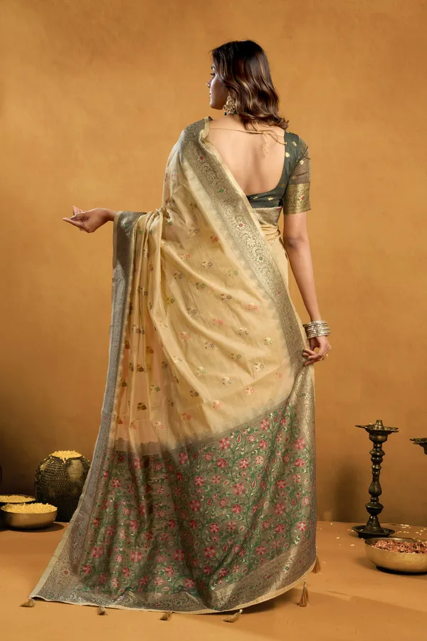 Yellow_Spun_Cotton_Zari_Jhallar_Rich_Pallu_Saree_For_Women