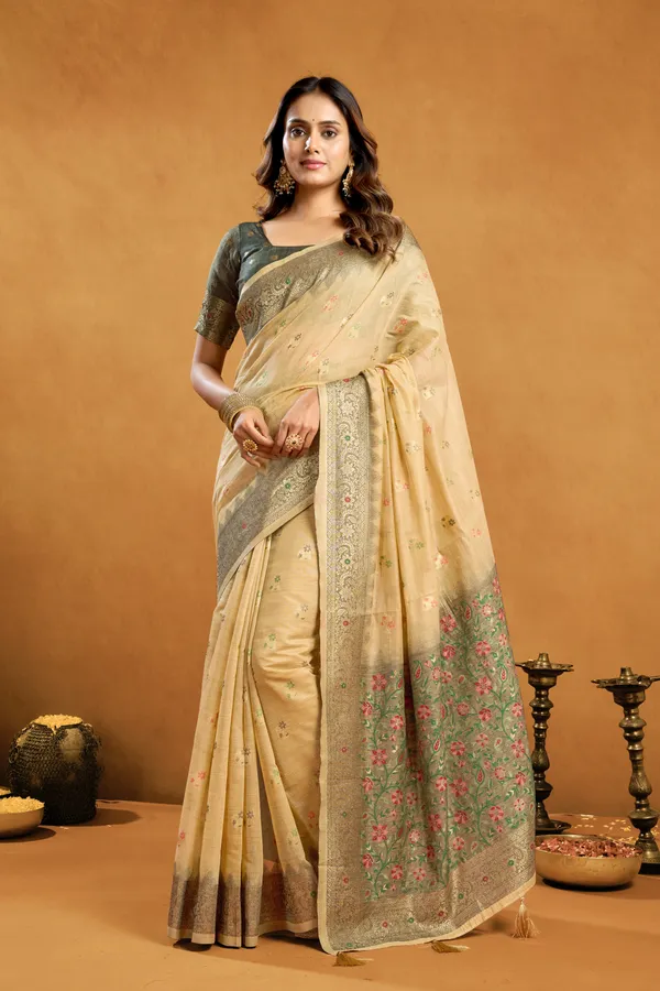 Yellow_Spun_Cotton_Zari_Jhallar_Rich_Pallu_Saree_For_Women