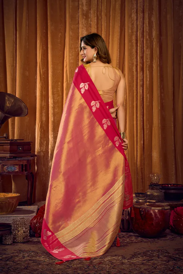 Orange_Soft_Tissue_Contrast_Border_Zhallar_Saree_For_Women