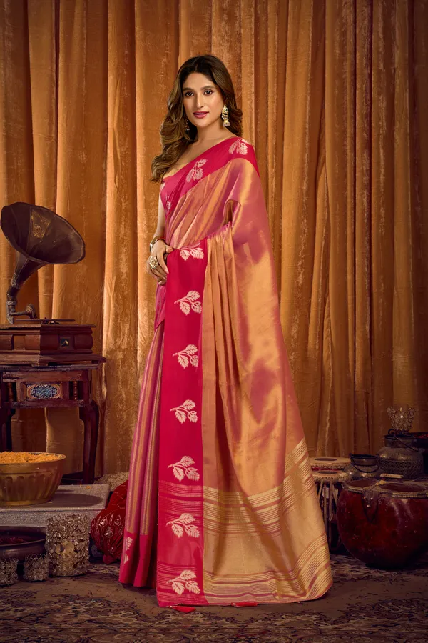 Orange_Soft_Tissue_Contrast_Border_Zhallar_Saree_For_Women