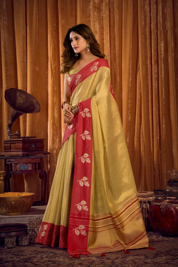Yellow_And_Red_Soft_Tissue_Contrast_Border_Zhallar_Saree_For_Women