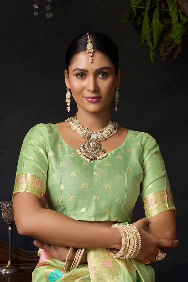 Green_Organza_Khadi_Zhallar_Saree_For_Women