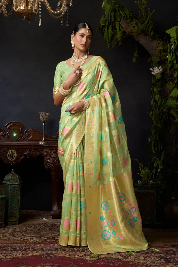 Green_Organza_Khadi_Zhallar_Saree_For_Women