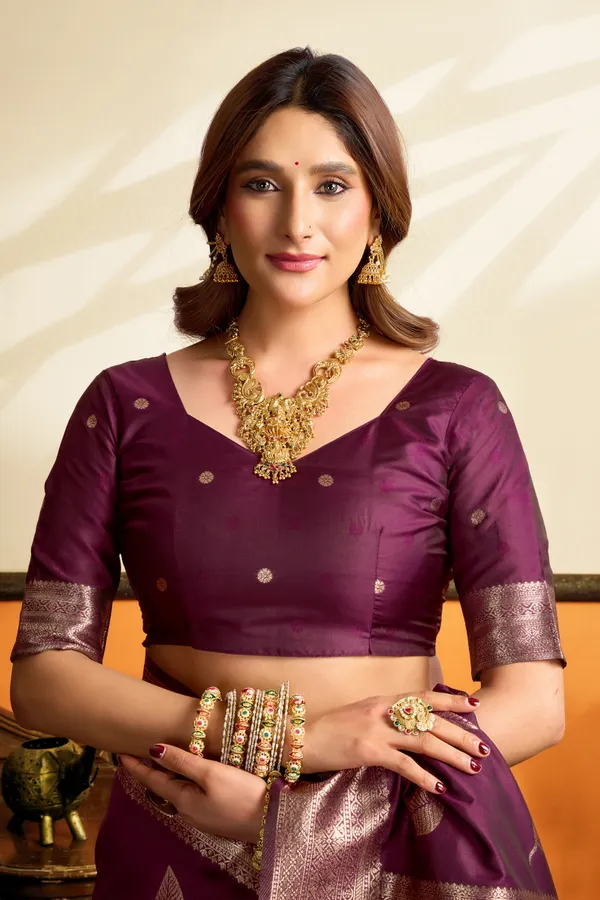 SAROJ_WINE