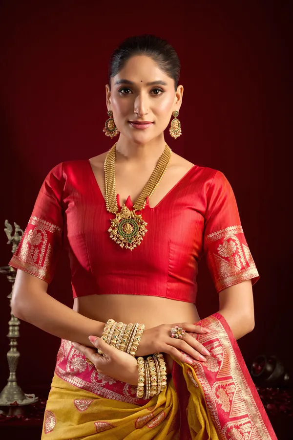 Yellow_Modal_Banarasi_Zari_Zhallar_Saree_For_Women