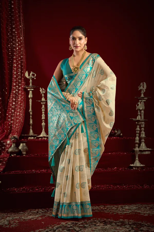 Green_Modal_Banarasi_Zari_Zhallar_Saree_For_Women