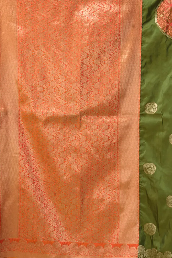 Green_Soft_Silk_Pom_Pom_Saree_For_Women