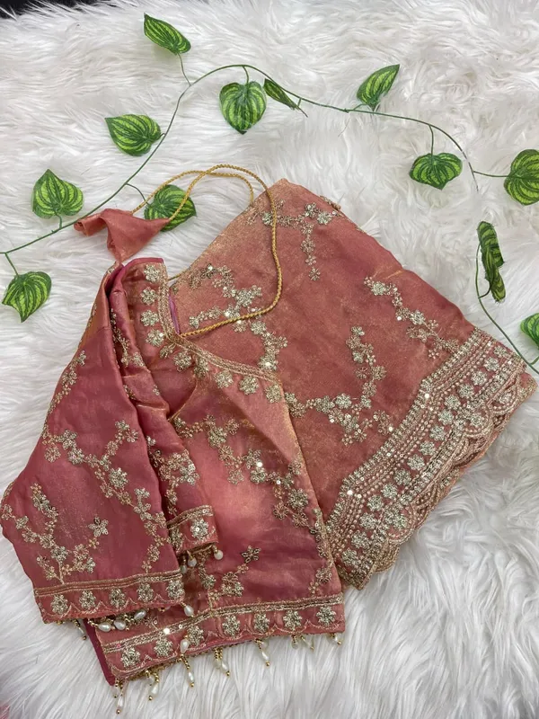 Peach_Organza_Silk_Embroidered_Sequin_Work_Saree_For_Women