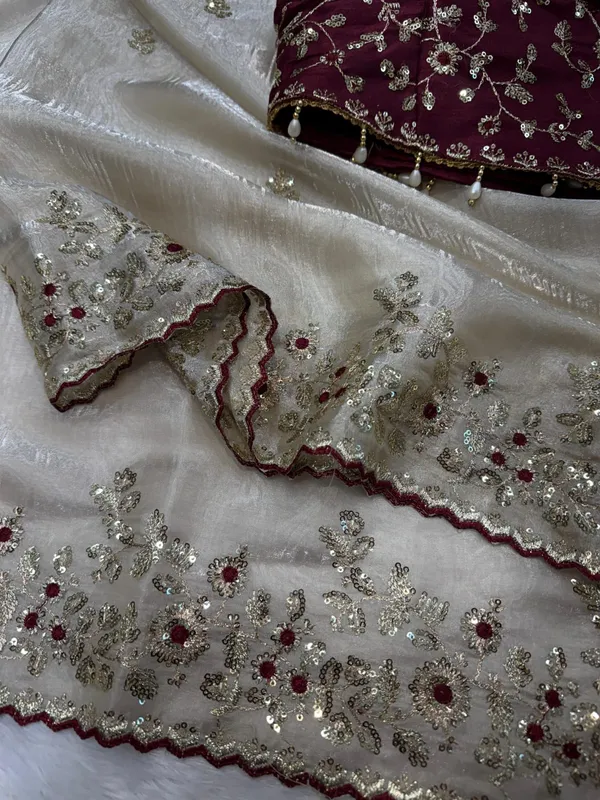 Off_White_Zimu_Cu_Embroidered_Saree_With_Blouse_For_Women