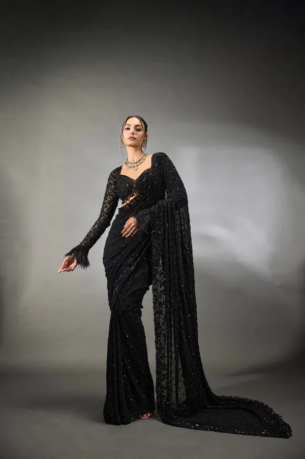 Black_Fox_Georget_Embellished_Saree_With_Blouse_For_Women