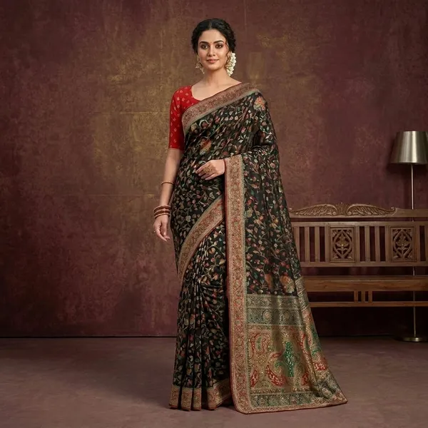 Black_Silk_Floral_Print_Saree_With_Red_Blouse_For_Women