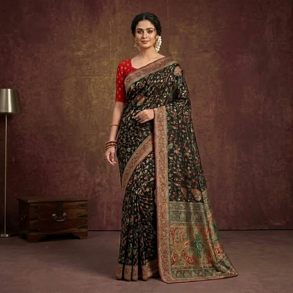 Black_Silk_Floral_Print_Saree_With_Red_Blouse_For_Women