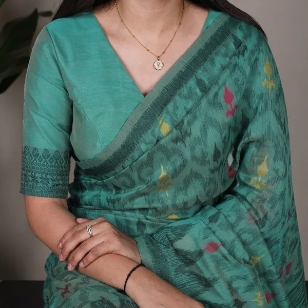 Green_Cotton_Jamdani_Floral_Woven_Saree_For_Women