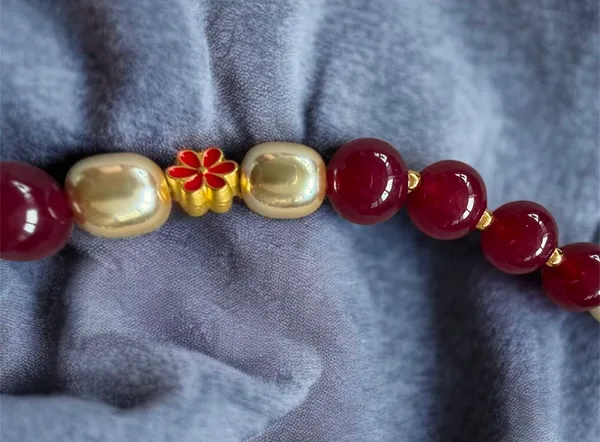 Red_Jade_Round_Bead_Necklace